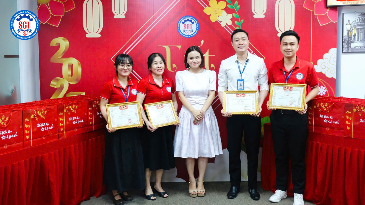 Phòng Hành chính nhân sự, Kế hoạch - Tài chính và Công tác sinh viên
