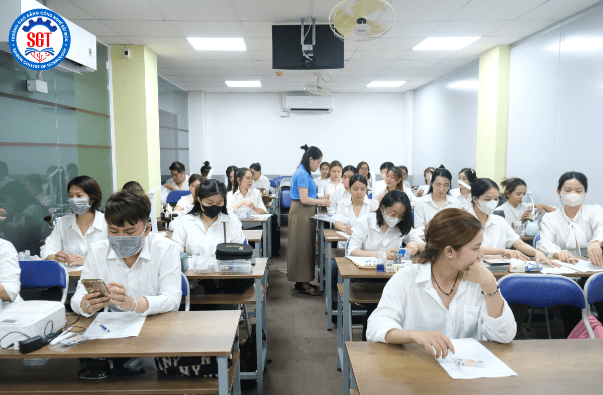 Trường Cao Đẳng Công Nghệ Sài Gòn